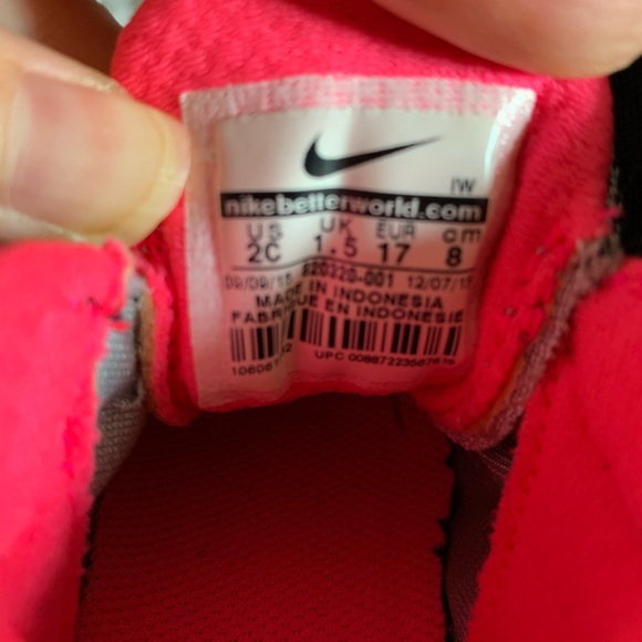 Nike baby tennis shoes - Picture 4 of 5